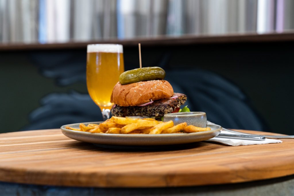 Burger with chips and beer