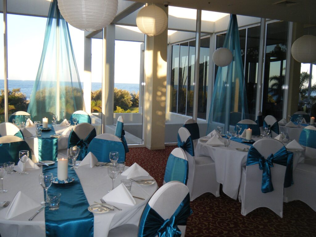 The Opals Room overlooking the Pacific Ocean is the perfect wedding reception venue.