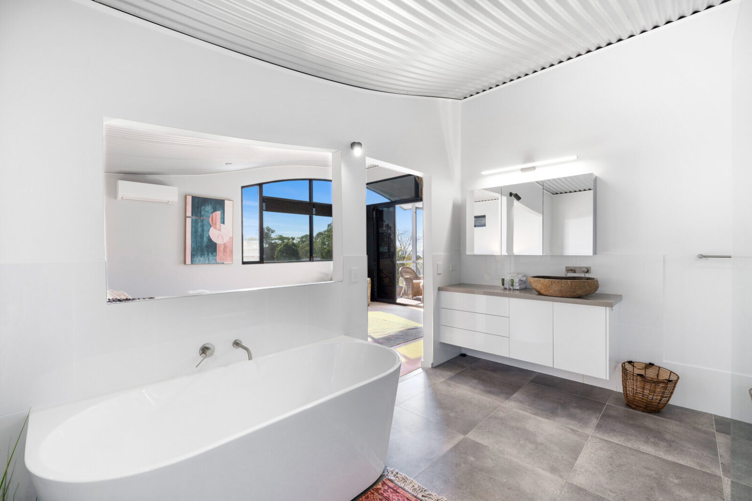 Coffs Coast Accommodation Lumire Bathroom