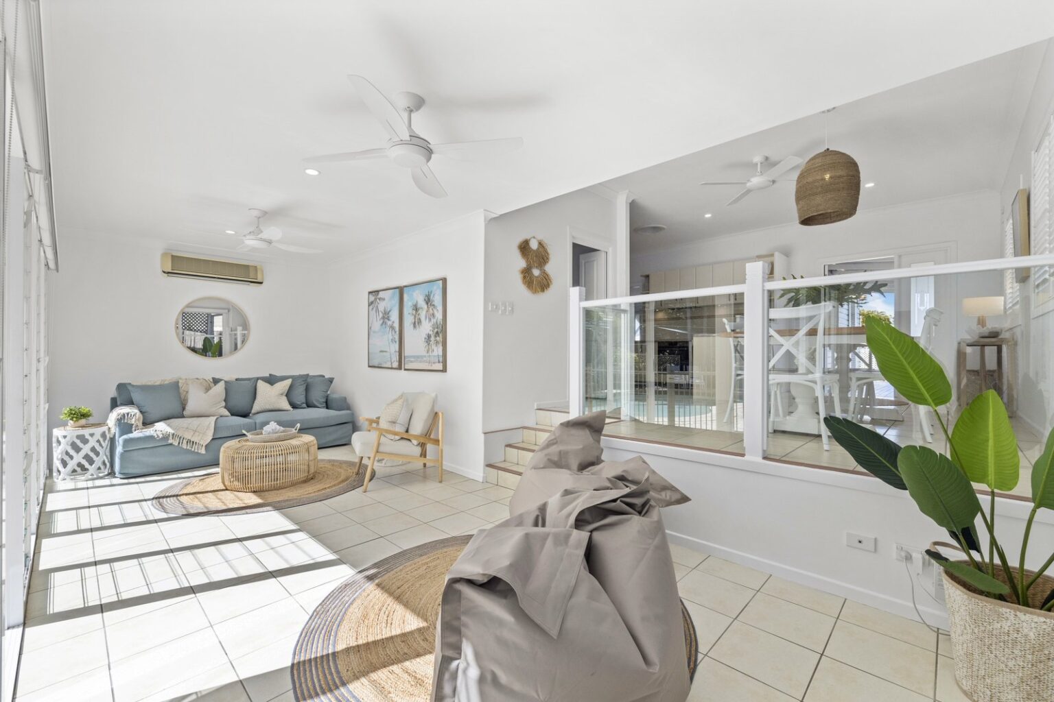 Coffs Coast Accommodation Faiways Beach House Sawtell Lounge Room